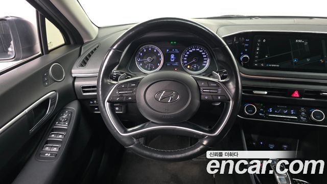 Hyundai Sonata (DN8) 2.0 Premium Family 2020 — фото 13