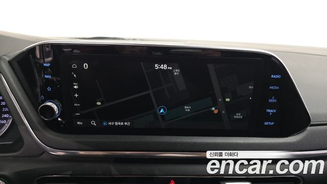 Hyundai Sonata (DN8) 2.0 Premium Family 2020 — фото 14