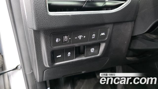 Hyundai Sonata (DN8) 2.0 Premium Family 2020 — фото 18