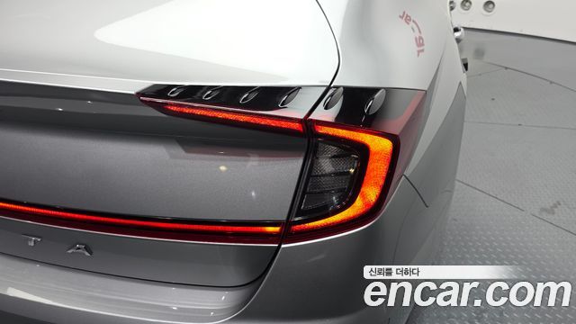 Hyundai Sonata (DN8) 2.0 Premium Family 2020 — фото 23