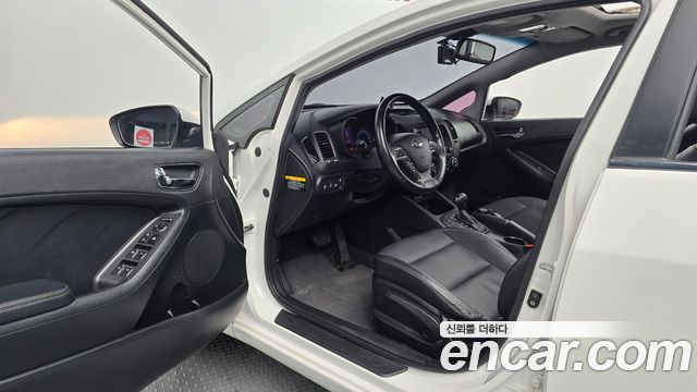 Kia K3 Diesel Prestige 2015 — фото 10