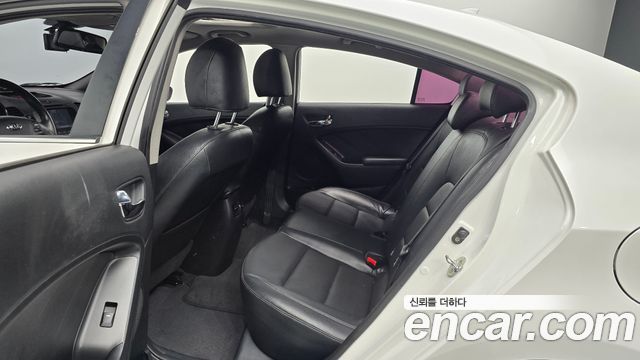 Kia K3 Diesel Prestige 2015 — фото 12