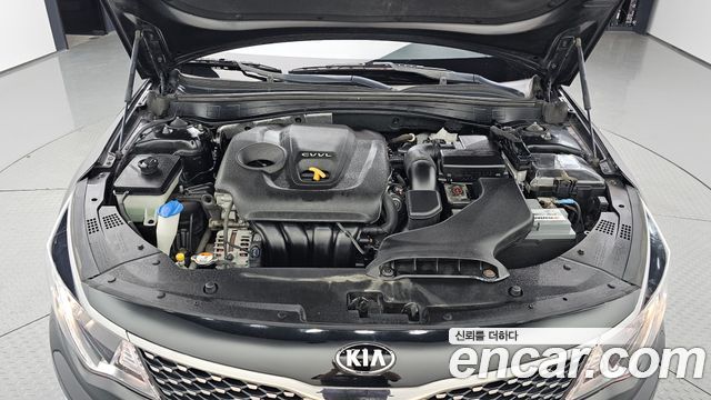 Kia K5 (II) 2.0 MX Prestige 2018 — фото 6