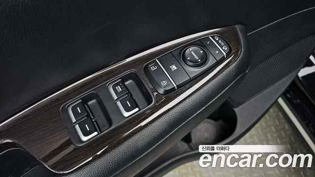 Kia K5 (II) 2.0 MX Prestige 2018 — фото 20