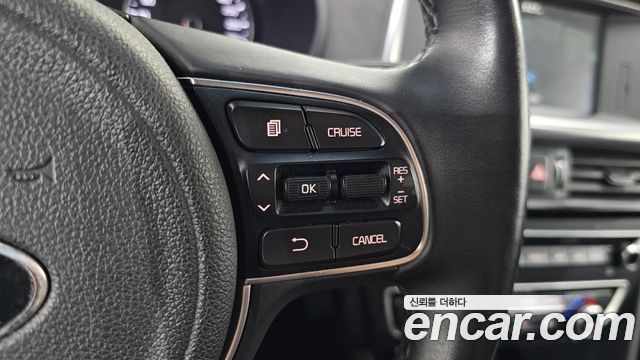 Kia K5 (II) 2.0 MX Prestige 2018 — фото 28