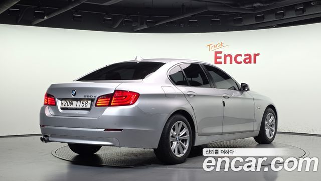 BMW 5 Series (F10) 520d 2013 — фото 2