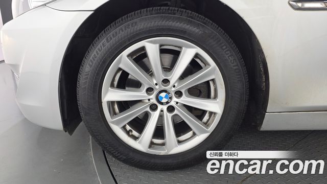 BMW 5 Series (F10) 520d 2013 — фото 5