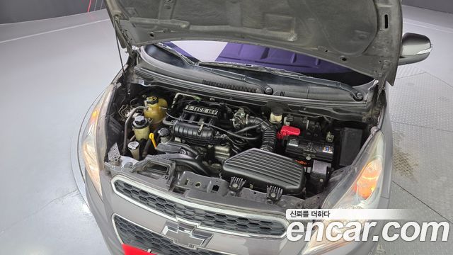 Chevrolet Spark LPG LT Standard 2014 — фото 6