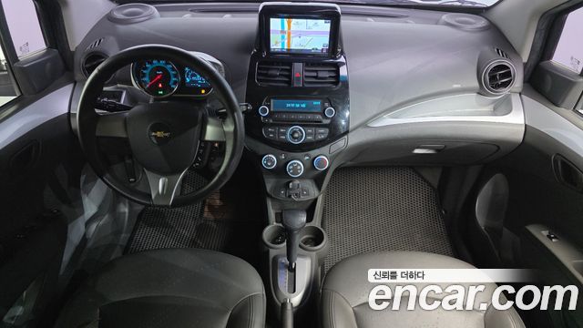 Chevrolet Spark LPG LT Standard 2014 — фото 7