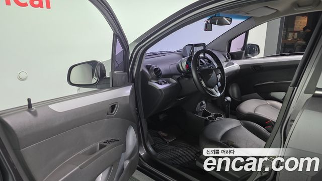 Chevrolet Spark LPG LT Standard 2014 — фото 10