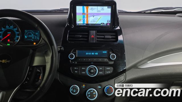Chevrolet Spark LPG LT Standard 2014 — фото 14