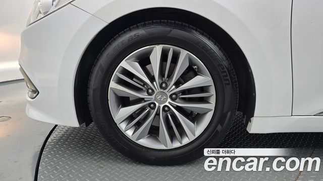 Hyundai Grandeur (HG) HG240 Modern Collection 2017 — фото 5