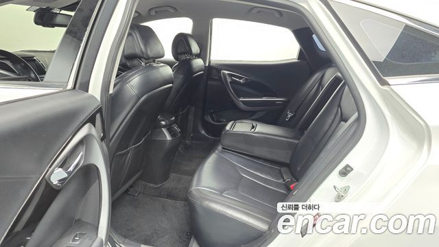 Hyundai Grandeur (HG) HG240 Modern Collection 2017 — фото 16