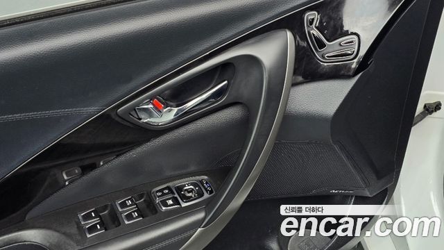 Hyundai Grandeur (HG) HG240 Modern Collection 2017 — фото 22