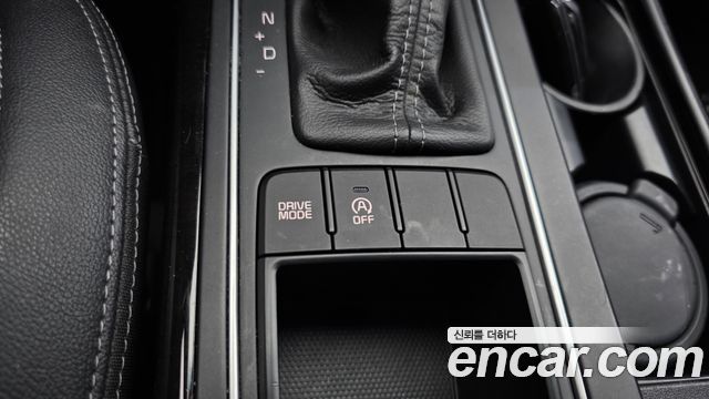 Kia Sorento Diesel 2.0 2WD Prestige 2016 — фото 17