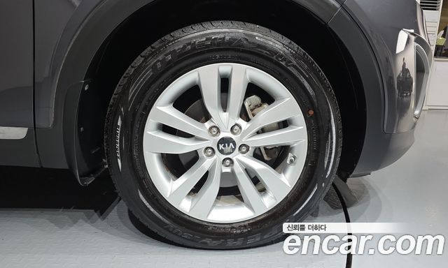 Kia Sorento Diesel 2.0 2WD Prestige 2016 — фото 21