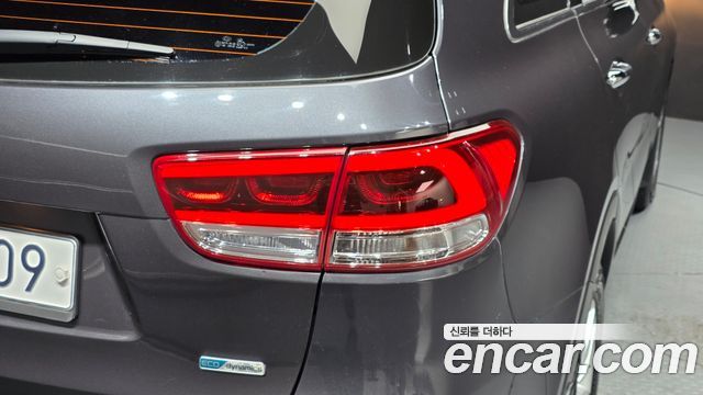 Kia Sorento Diesel 2.0 2WD Prestige 2016 — фото 23