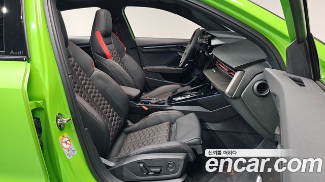 Audi RS3 (8Y) 2.5 TFSI Quattro Carbon Edition 2025 — фото 26