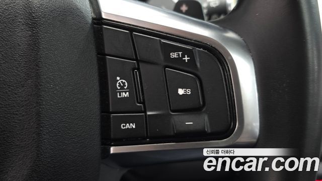 Land Rover Discovery Sport 2.0 TD4 SE (150PS) 2018 — фото 18
