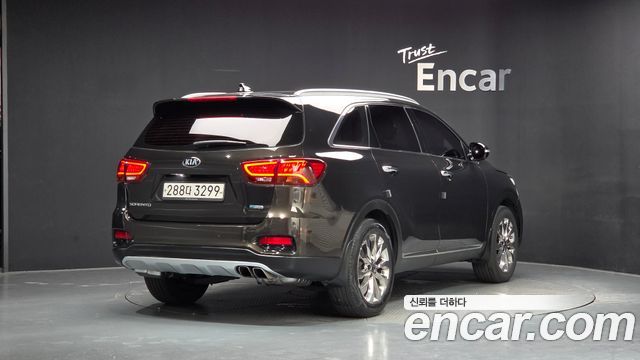 Kia Sorento Diesel 2.0 2WD Noblesse 2020 — фото 2