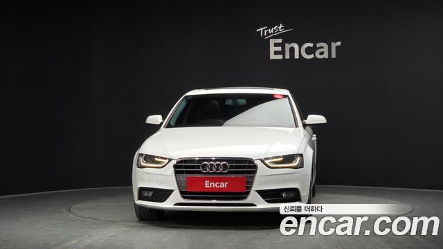 Audi A4 2.0 TDI dynamic B8 2013 — фото 3