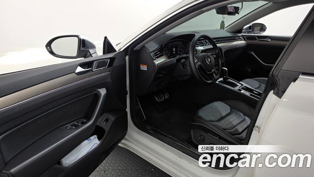 Volkswagen Arteon 2.0 TDI Prestige 2019 — фото 10