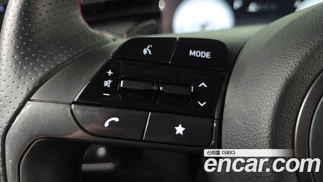 Hyundai Tucson (NX4) Gasoline 1.6 Turbo 4WD N Line Inspiration 2023 — фото 31