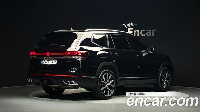 Volkswagen Atlas 2.0 TSI R-LINE 6-Seater 2025 — фото 2