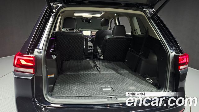 Volkswagen Atlas 2.0 TSI R-LINE 6-Seater 2025 — фото 19