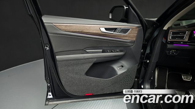 Volkswagen Atlas 2.0 TSI R-LINE 6-Seater 2025 — фото 24