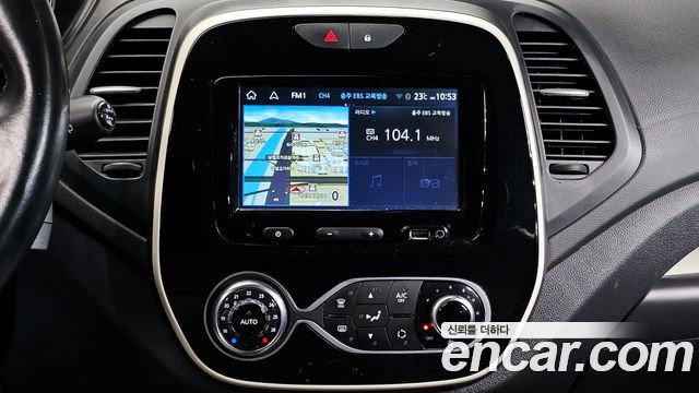 Renault Korea QM3 LE 2018 — фото 14