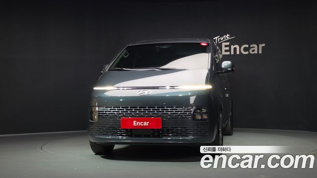 Hyundai Staria L3.5 Tourer 11-Seater Modern 2023 — фото 3