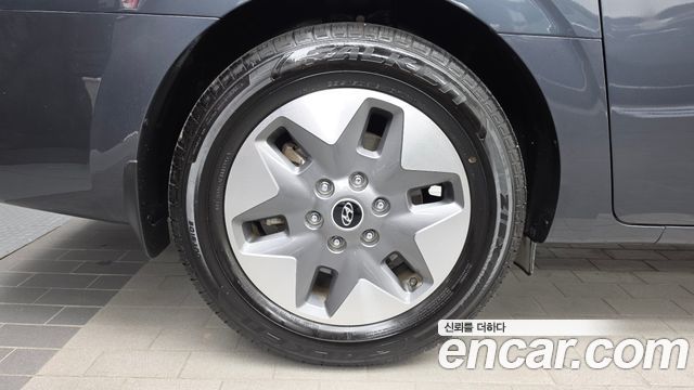 Hyundai Staria L3.5 Tourer 11-Seater Modern 2023 — фото 5