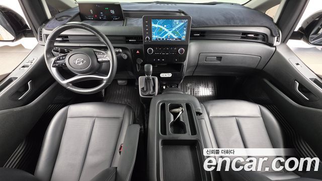 Hyundai Staria L3.5 Tourer 11-Seater Modern 2023 — фото 7