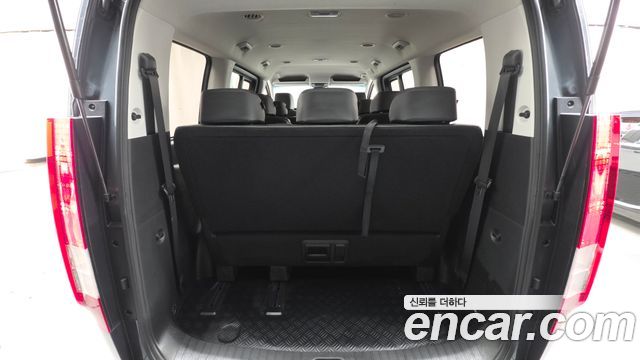 Hyundai Staria L3.5 Tourer 11-Seater Modern 2023 — фото 20