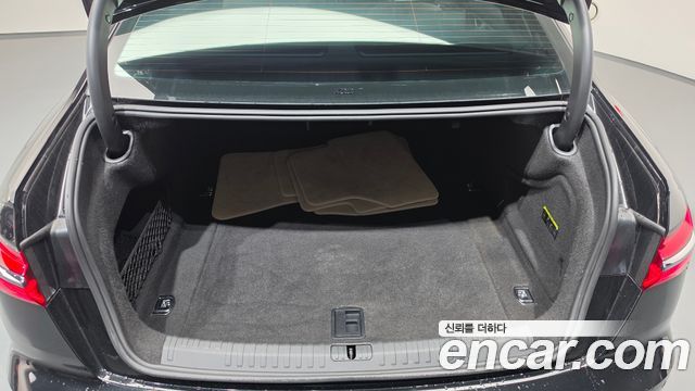Audi A6 (C8) 45 TDI Quattro Premium 2021 — фото 17