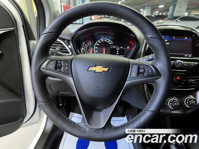 Chevrolet Spark Premier 2022 — фото 8