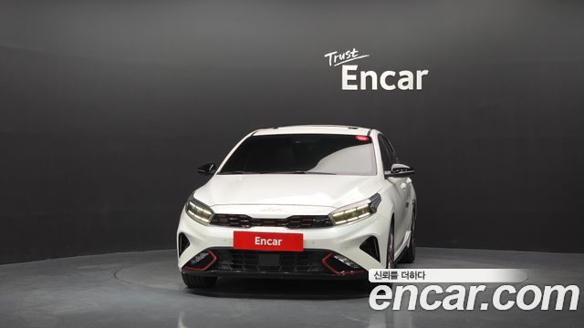 Kia K3 (II) 1.6 Turbo GT 5Door Signature 2022 — фото 3