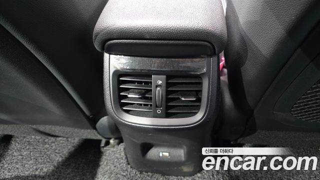 Kia K3 (II) 1.6 Turbo GT 5Door Signature 2022 — фото 30