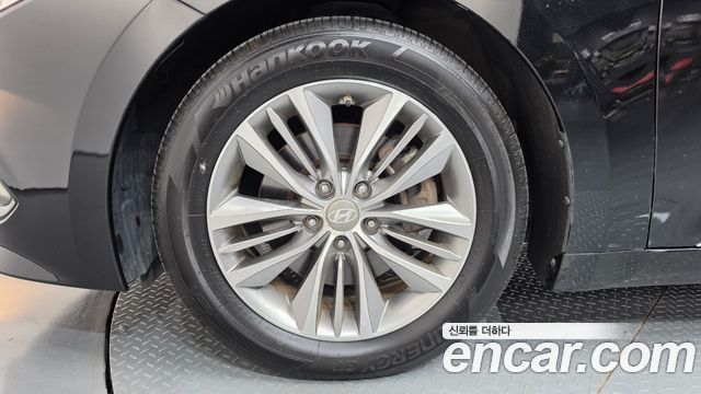 Hyundai Grandeur (HG) HG240 Modern 2016 — фото 5
