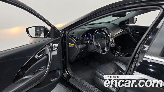Hyundai Grandeur (HG) HG240 Modern 2016 — фото 10