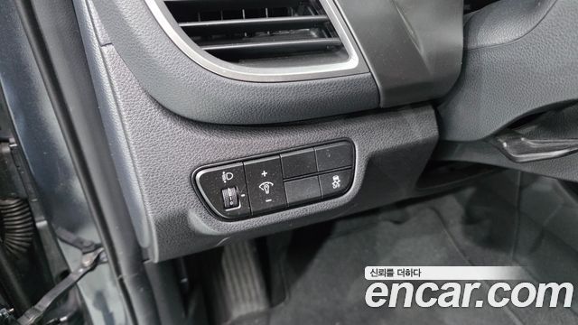 Kia Seltos Gasoline 1.6 Turbo 2WD Prestige 2024 — фото 19