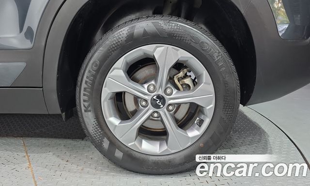 Kia Seltos Gasoline 1.6 Turbo 2WD Prestige 2024 — фото 21