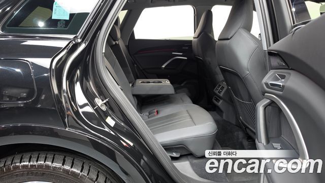 Audi Q5 (80A) 45 TFSI Quattro S line 2025 — фото 24