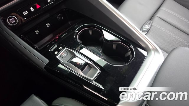 Audi Q5 (80A) 45 TFSI Quattro S line 2025 — фото 32