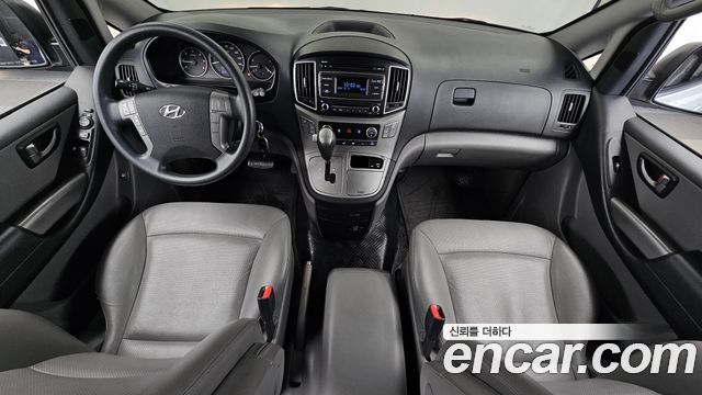 Hyundai Grand Starex 11-Seater Wagon Modern 2017 — фото 7