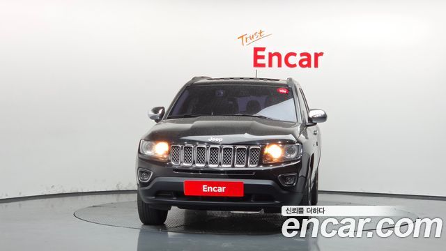 Jeep Compass 2.4 Limited 1st 2016 — фото 3