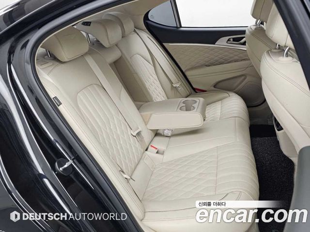 Genesis G70 Gasoline 2.0T 2WD 2021 — фото 16