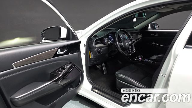 Kia K7 Premier 2.5 GDI Noblesse 2020 — фото 10
