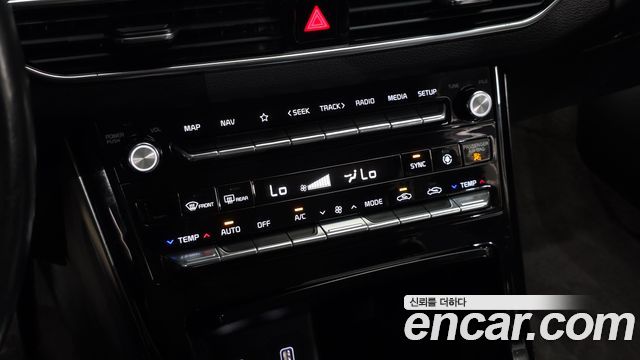 Kia K7 Premier 2.5 GDI Noblesse 2020 — фото 18